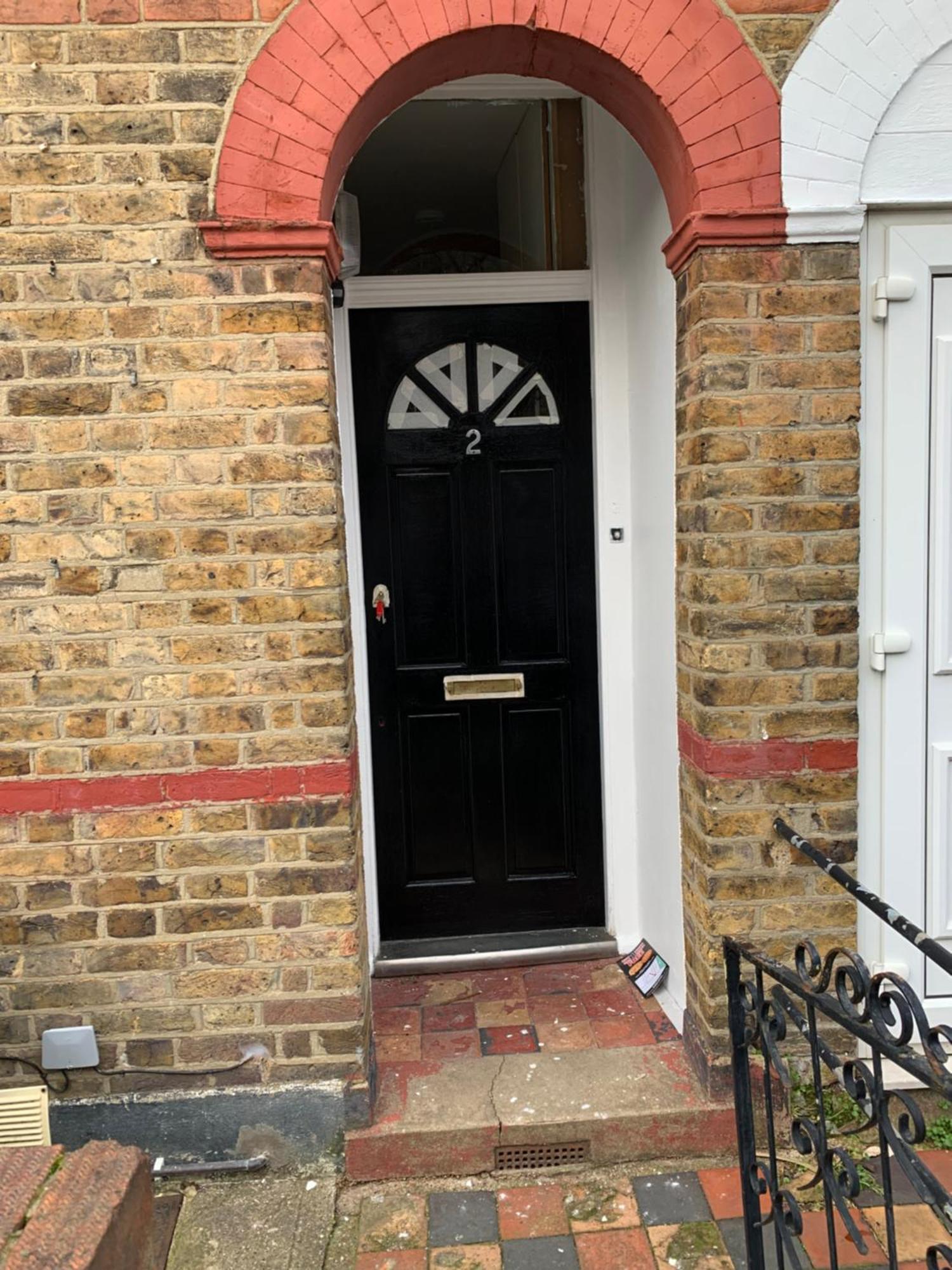 35 Mins To Central London. 3 Bedrooms. 2 Bathrooms With Garden Londres Exterior foto